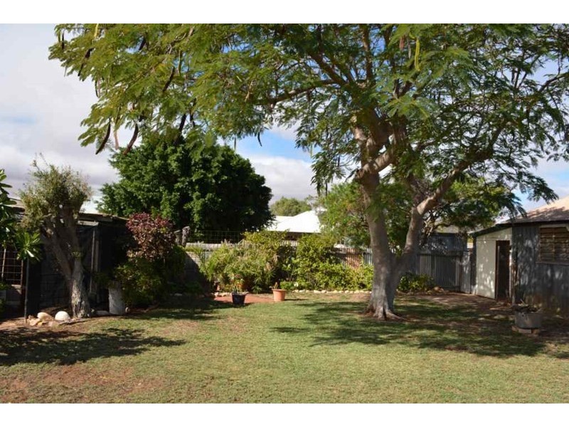 55 Douglas Street, Carnarvon WA 6701