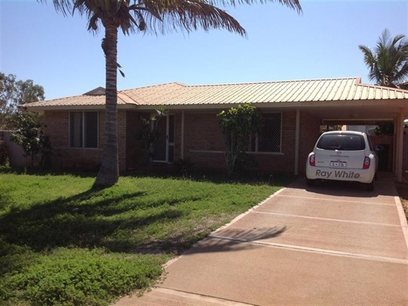 10 Meiklejohn Crescent, Carnarvon WA 6701