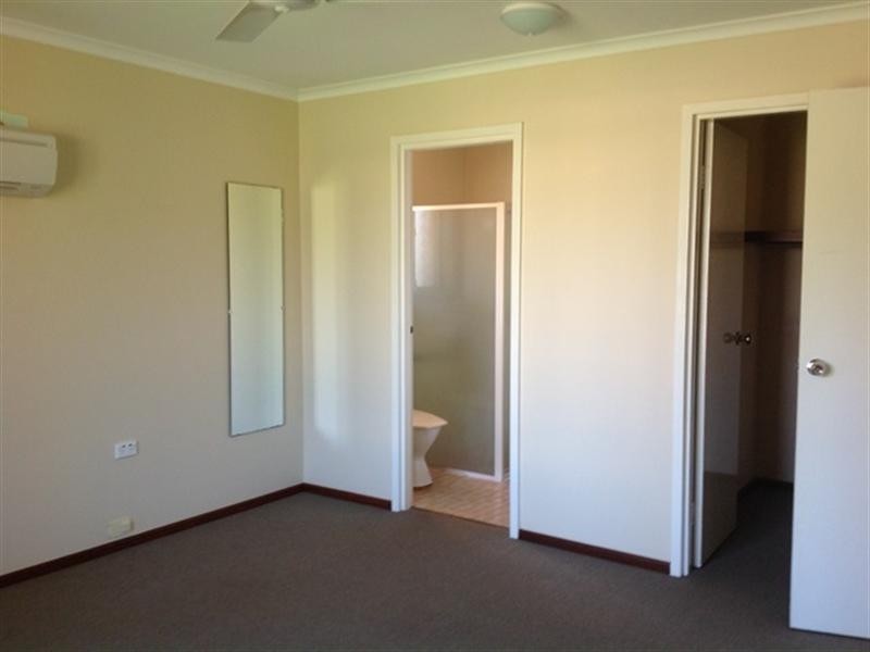 10 Meiklejohn Crescent, Carnarvon WA 6701