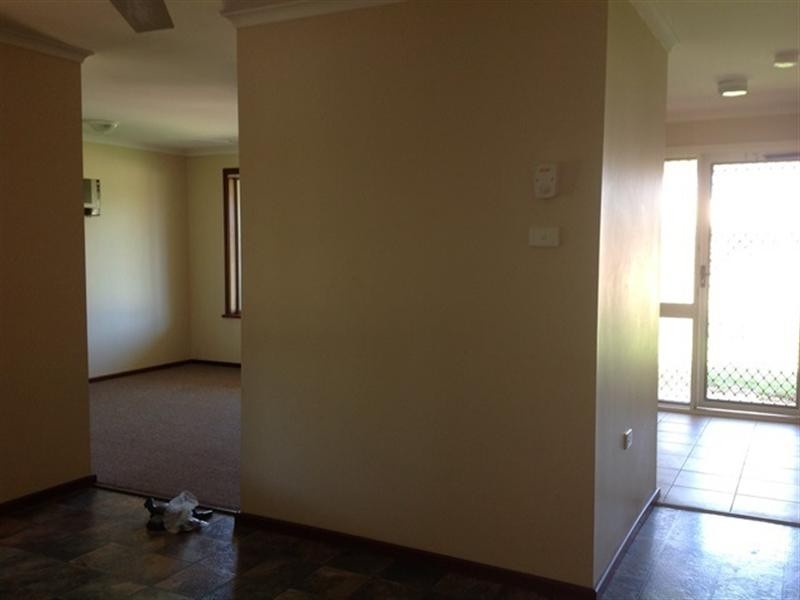 10 Meiklejohn Crescent, Carnarvon WA 6701