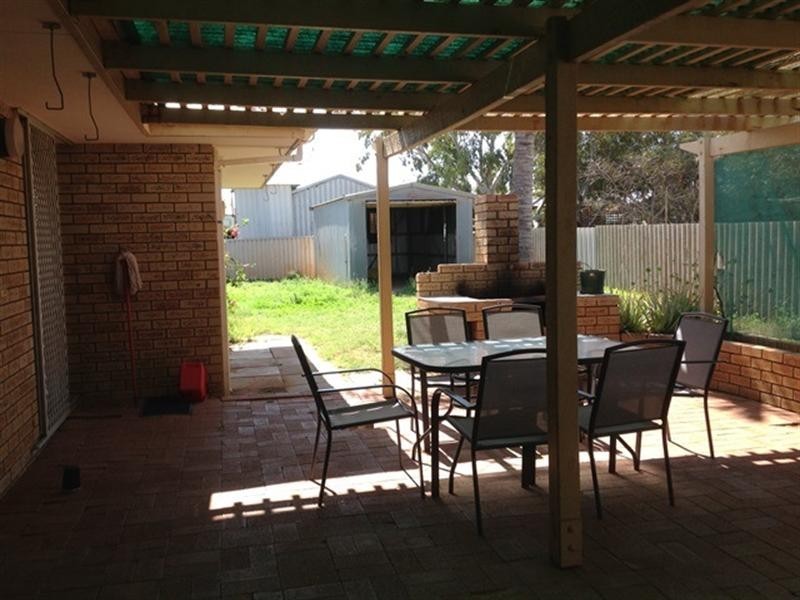 10 Meiklejohn Crescent, Carnarvon WA 6701