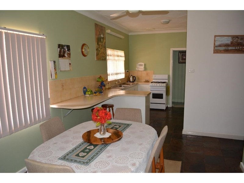 5 Saw Street, Carnarvon WA 6701