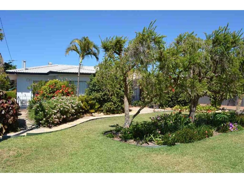 5 Saw Street, Carnarvon WA 6701