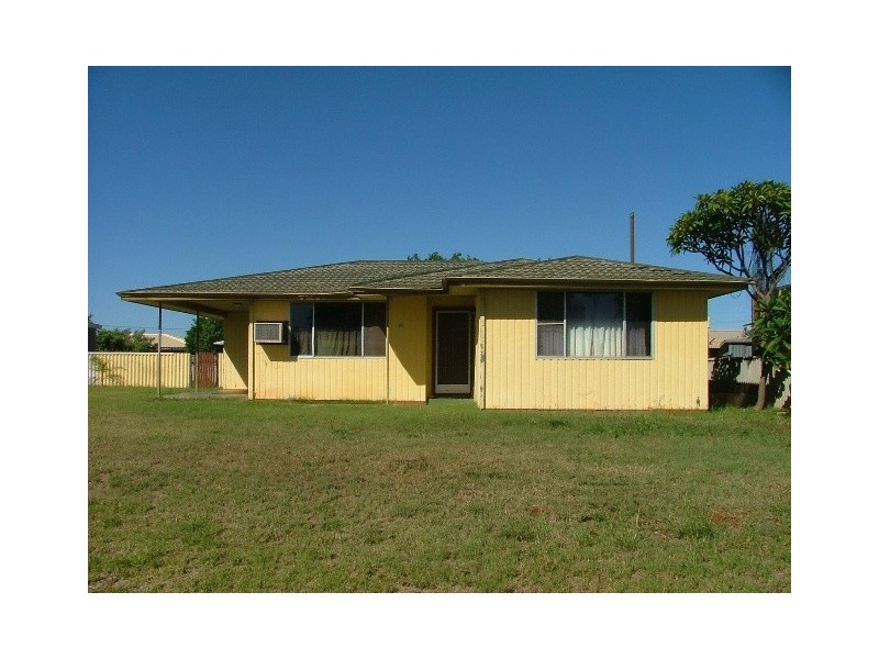 10 Lukis, Carnarvon WA 6701