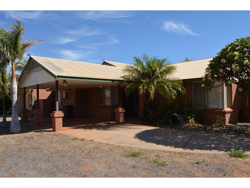 13 Granberry Drive, Carnarvon WA 6701