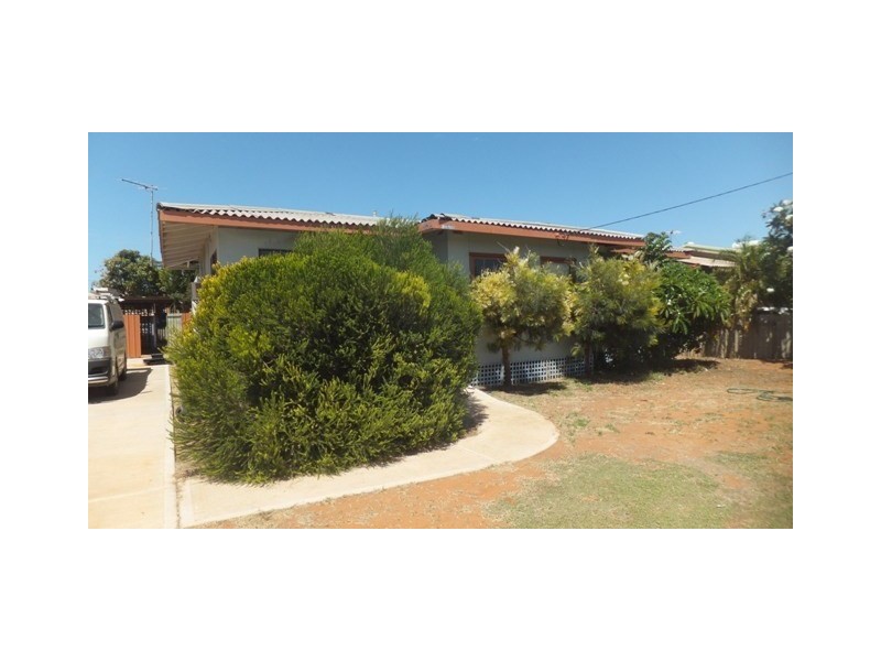 18 Beckett Street, Carnarvon WA 6701