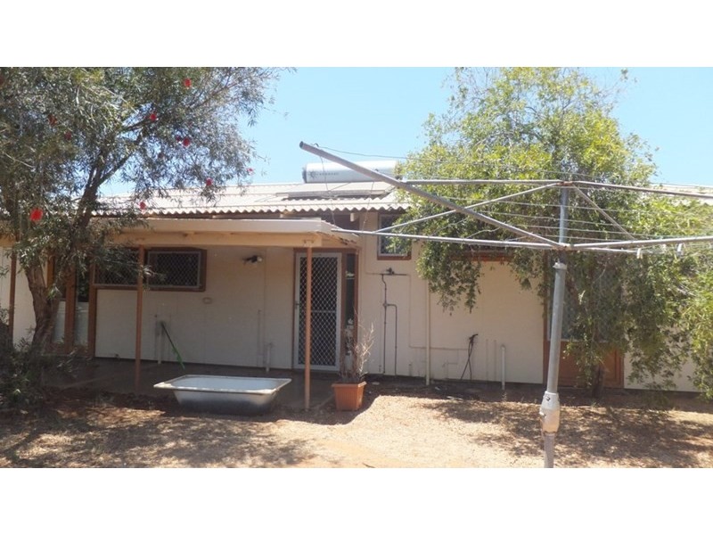 12 Wheelock Way, Carnarvon WA 6701