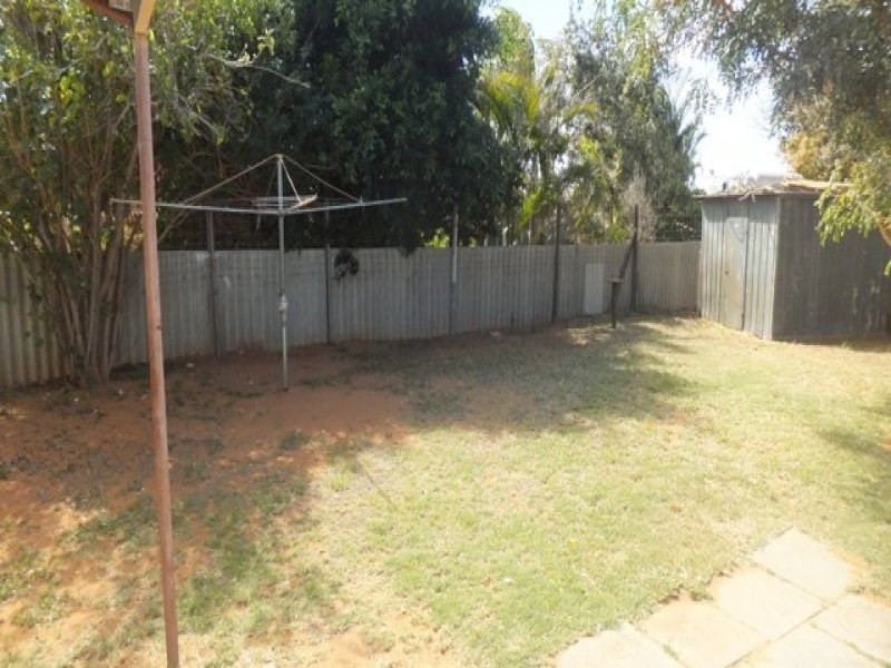 19 McNish Street, Carnarvon WA 6701