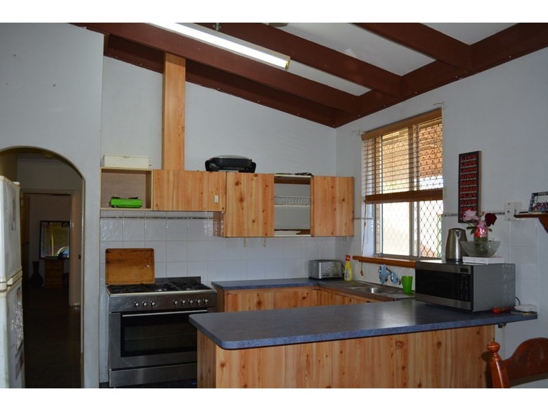 9 Geyer Place, Carnarvon WA 6701