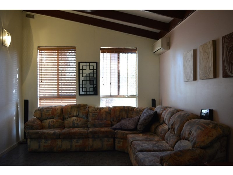 9 Geyer Place, Carnarvon WA 6701