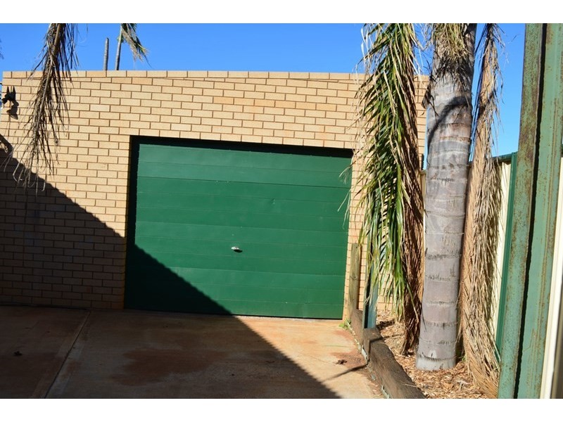 9 Geyer Place, Carnarvon WA 6701