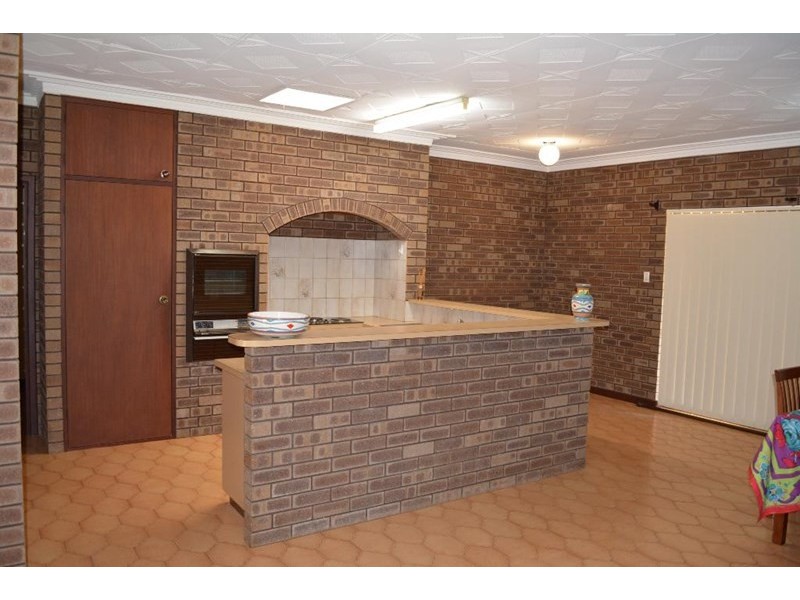 7 Castrini Crescent, Carnarvon WA 6701