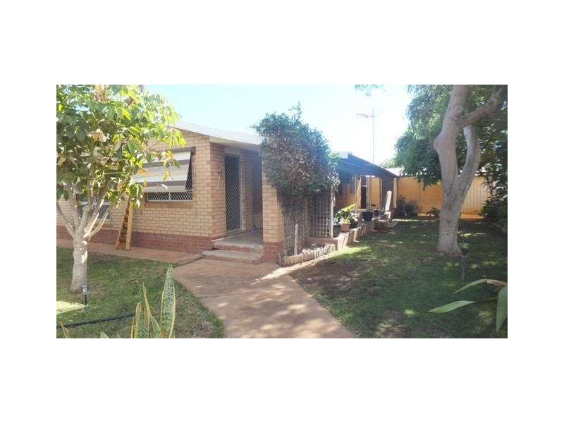 25 Angelo Street, Carnarvon WA 6701