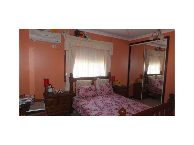 4 Meiklejohn Crescent, Carnarvon WA 6701