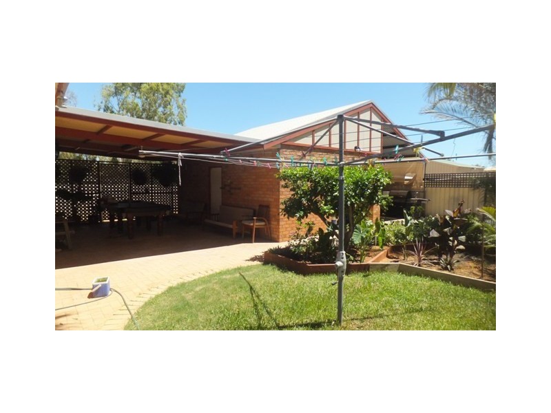 4 Meiklejohn Crescent, Carnarvon WA 6701