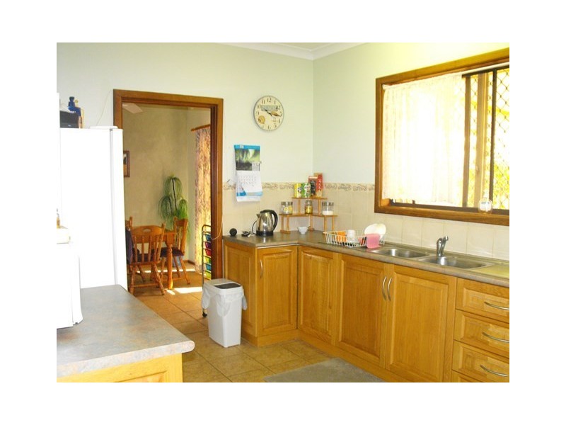 19 Crowther Street, Carnarvon WA 6701