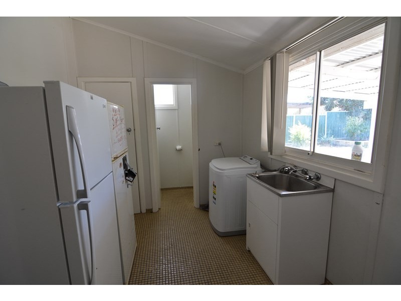 37 Hubble Street, Carnarvon WA 6701