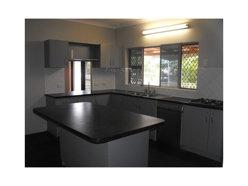 19 Richards Street, Carnarvon WA 6701