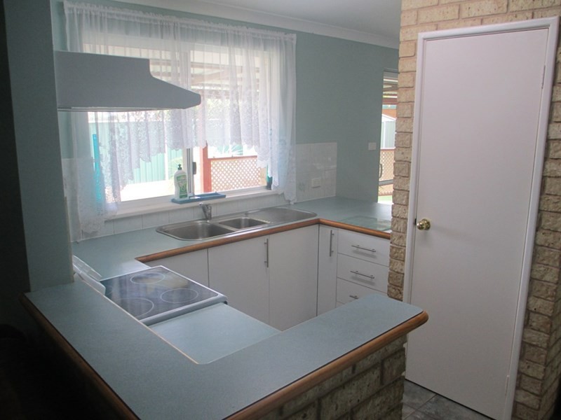 4 Bird Street, Carnarvon WA 6701