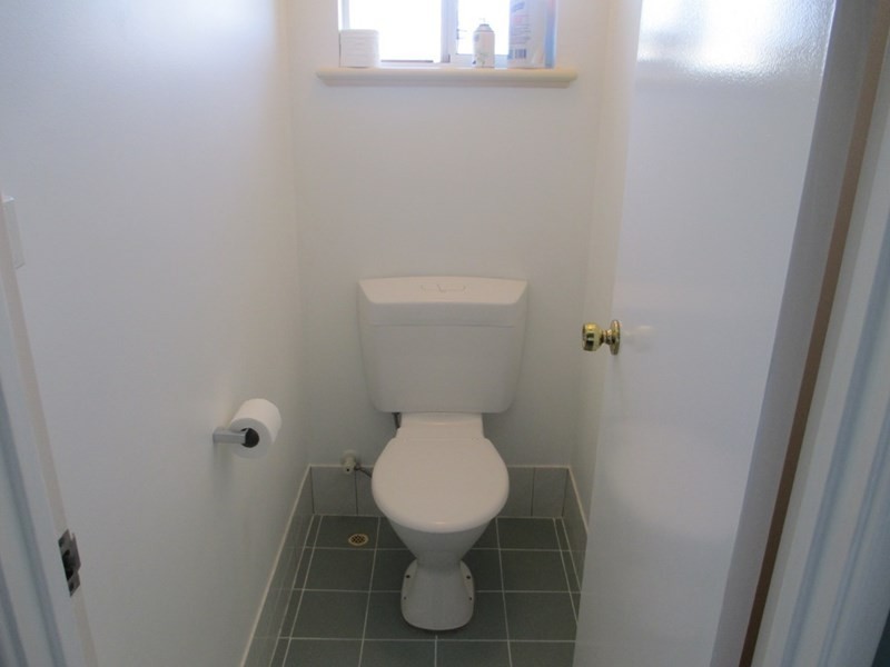 4 Bird Street, Carnarvon WA 6701