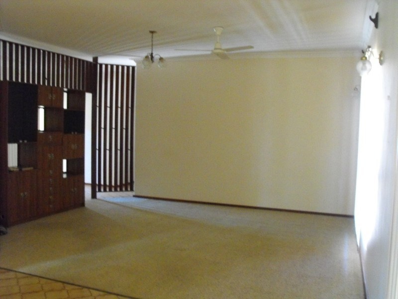 7 Newman Place, Carnarvon WA 6701