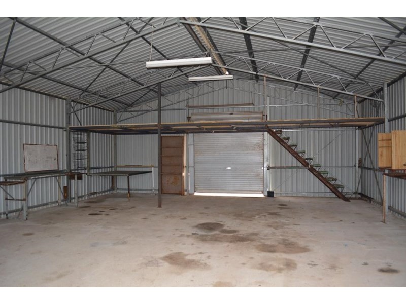 5 Richardson Street, Carnarvon WA 6701