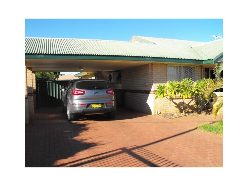 12 Foss Crescent, Carnarvon WA 6701