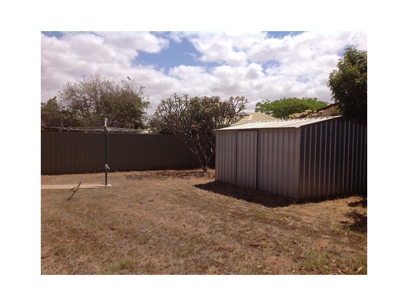 30 Granberry Drive, Carnarvon WA 6701