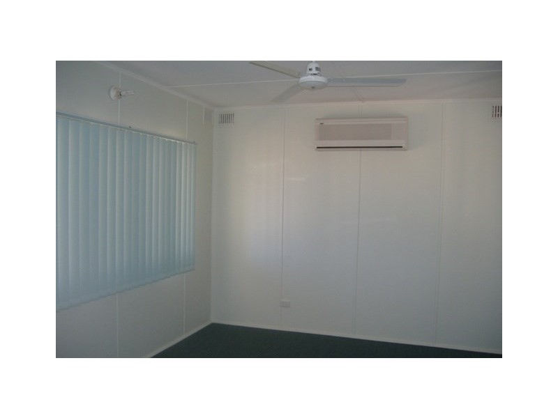 8 Beckett Street, Carnarvon WA 6701