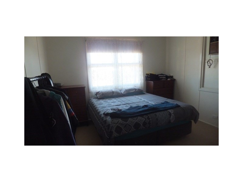 27 Dempster Road, Carnarvon WA 6701