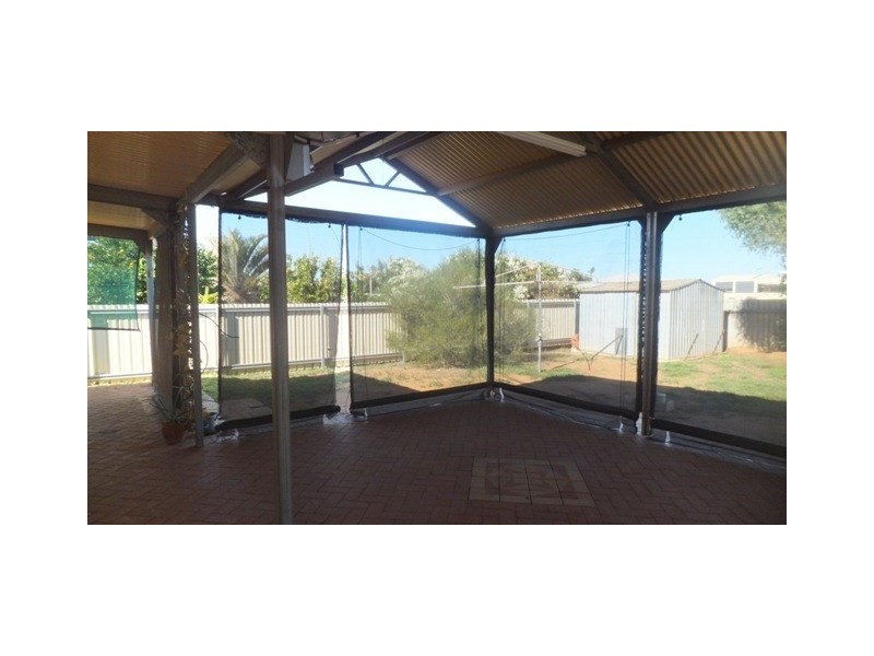 19 Saw Street, Carnarvon WA 6701