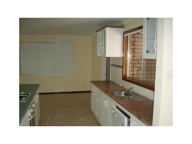 18 Richardson Street, Carnarvon WA 6701