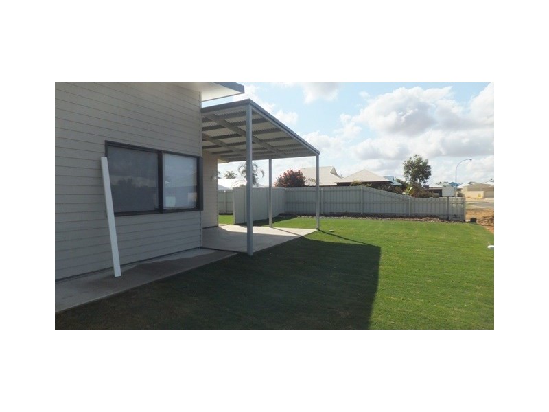 22 Mindirra Crescent, Carnarvon WA 6701
