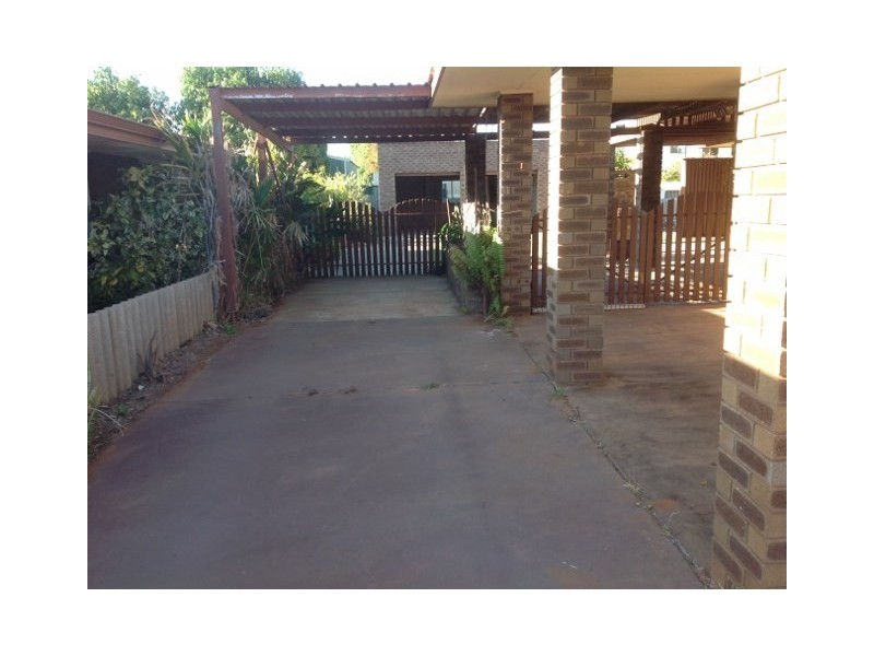 6 Smith Street, Carnarvon WA 6701