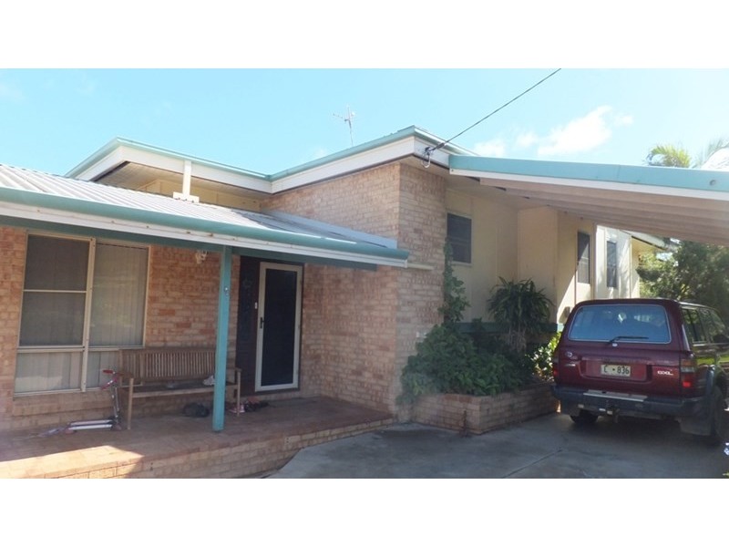 10 Craggs Court, Carnarvon WA 6701