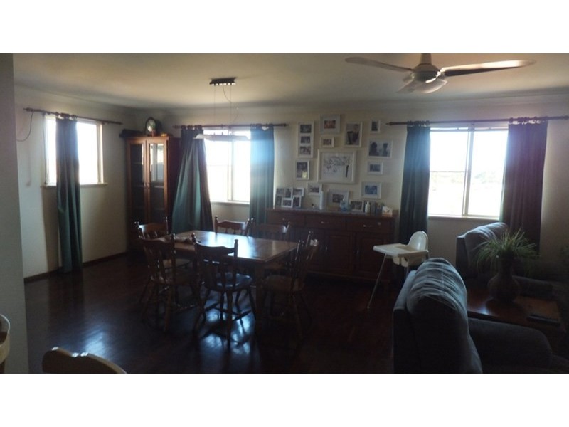 10 Craggs Court, Carnarvon WA 6701