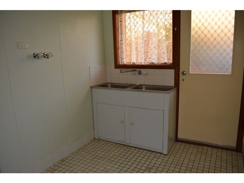 19 Crowther Street, Carnarvon WA 6701