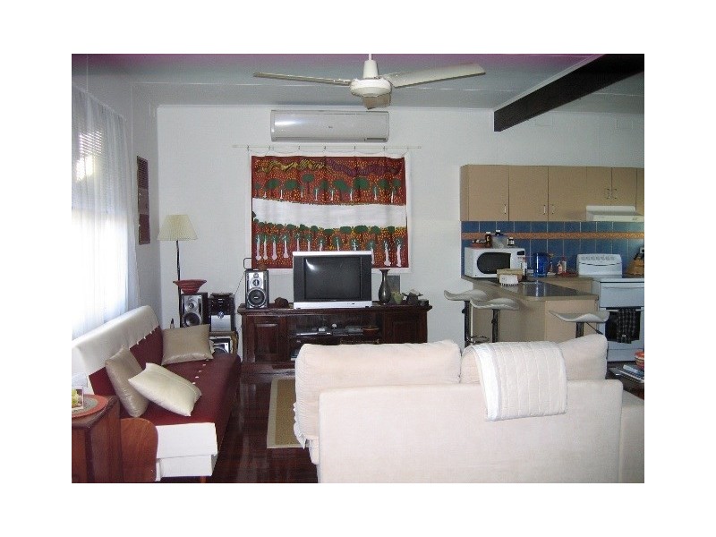 19 Fleming Street, Carnarvon WA 6701