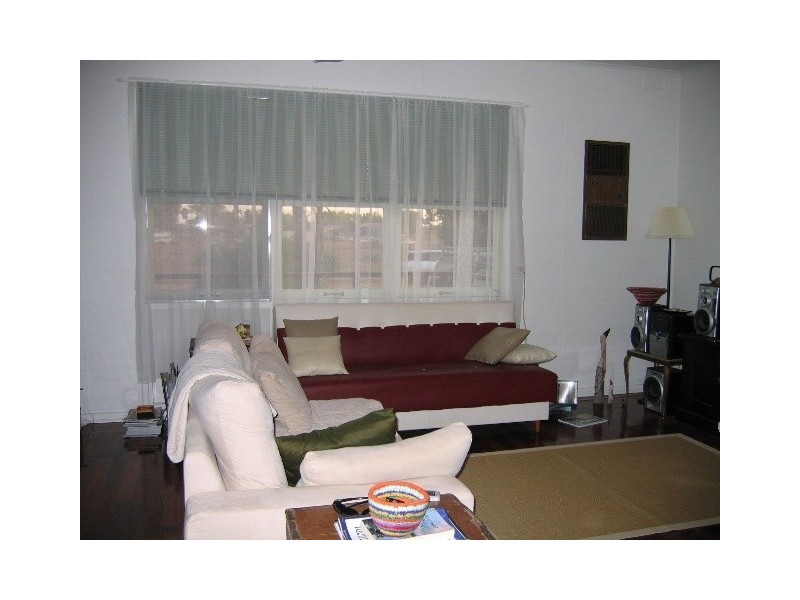 19 Fleming Street, Carnarvon WA 6701