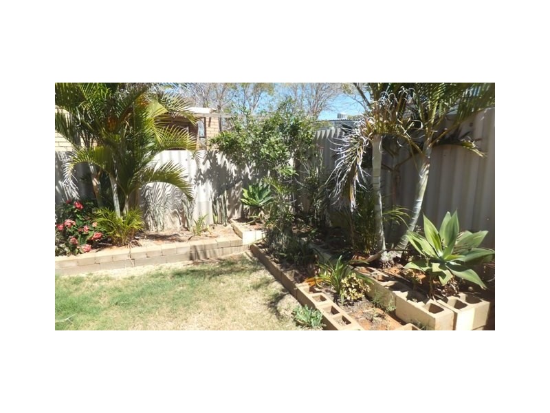 2/19 Marmion Street, Carnarvon WA 6701