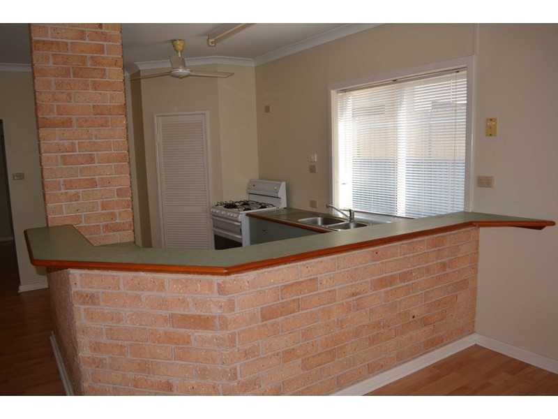 10 Gooch Street, Carnarvon WA 6701