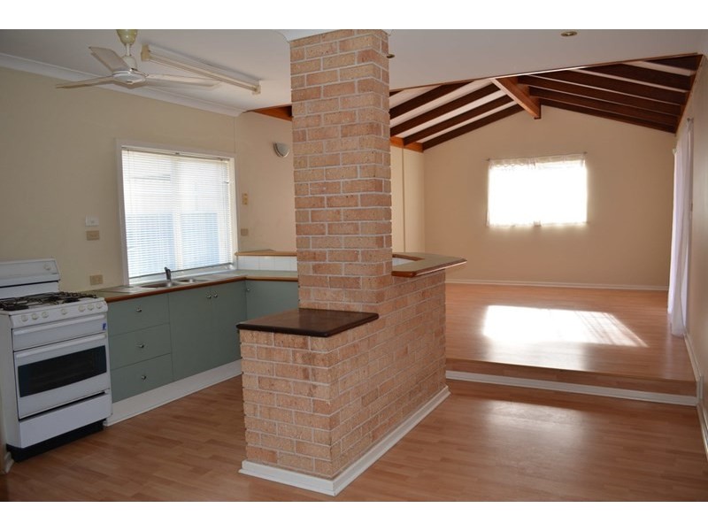 10 Gooch Street, Carnarvon WA 6701