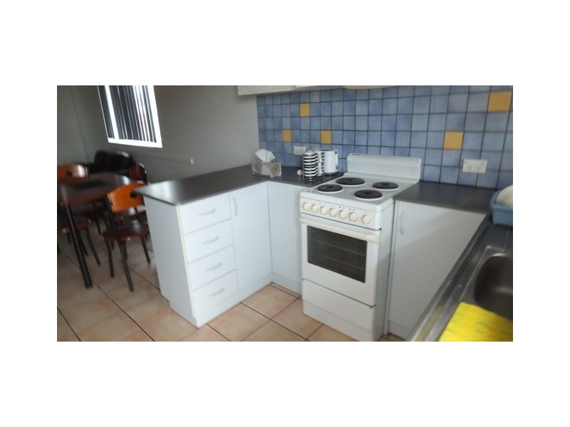 4/6 James Street, Carnarvon WA 6701