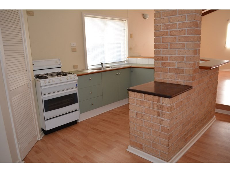 10 Gooch Street, Carnarvon WA 6701