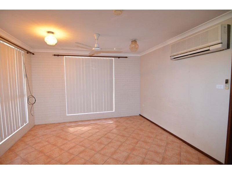 10A Buzolic Court, Carnarvon WA 6701