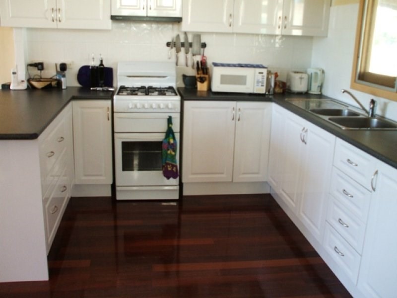 14 Richards Street, Carnarvon WA 6701