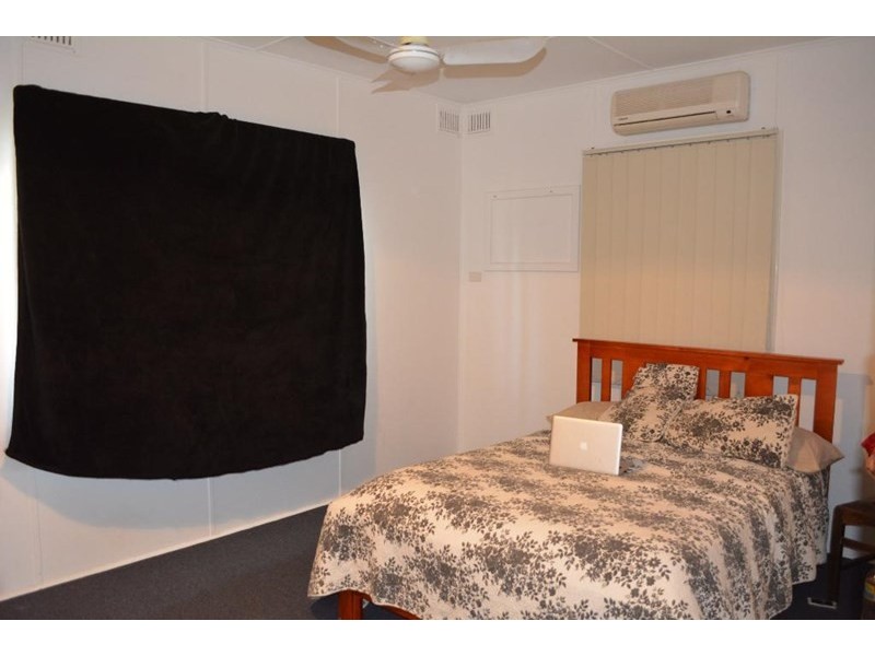 14 Richards Street, Carnarvon WA 6701