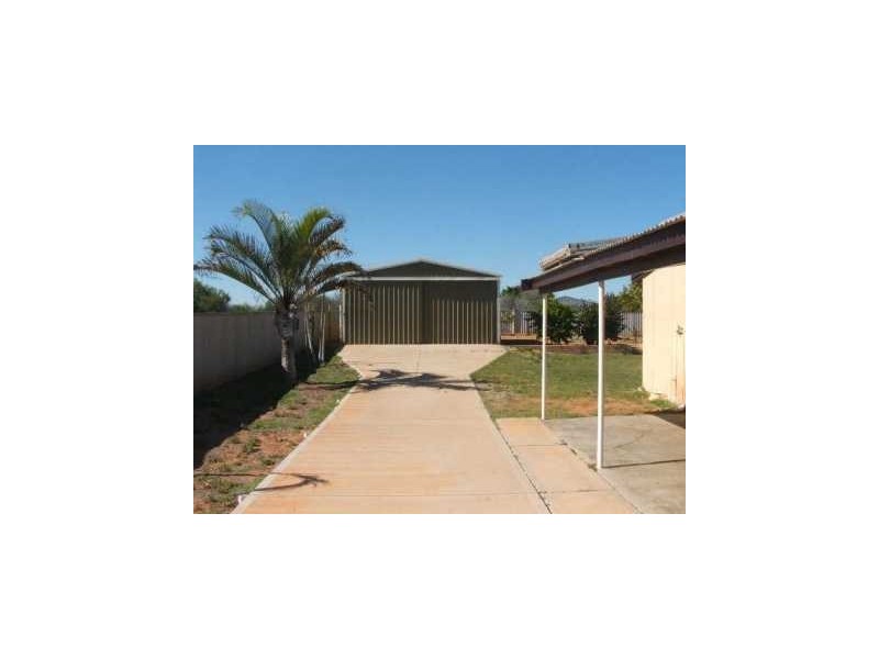 31 Douglas Street, Carnarvon WA 6701