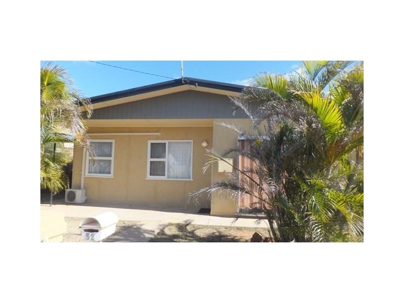 52 Cleaver Street, Carnarvon WA 6701