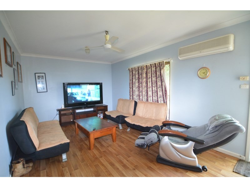 29 Crowther Street, Carnarvon WA 6701